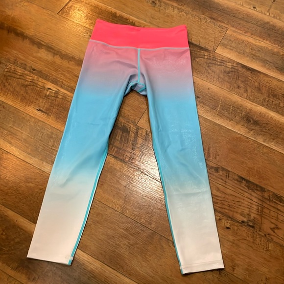 LIKE NEW!! Zyia light n tight leggings - 4 - Picture 1 of 3